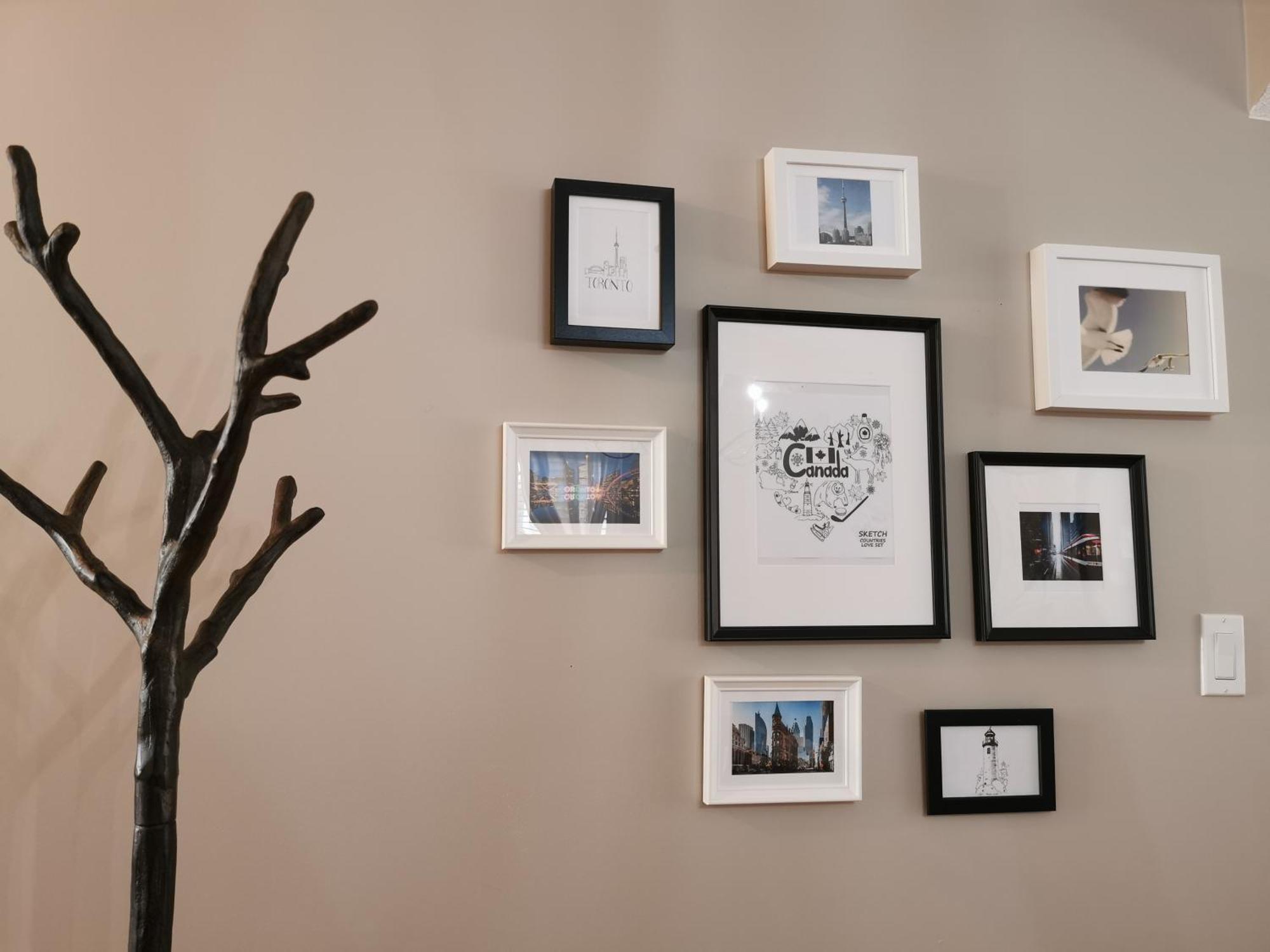 4 Bedroom 3 Washroom Charming Home In Markham With Warm Cozy Vibe Luaran gambar