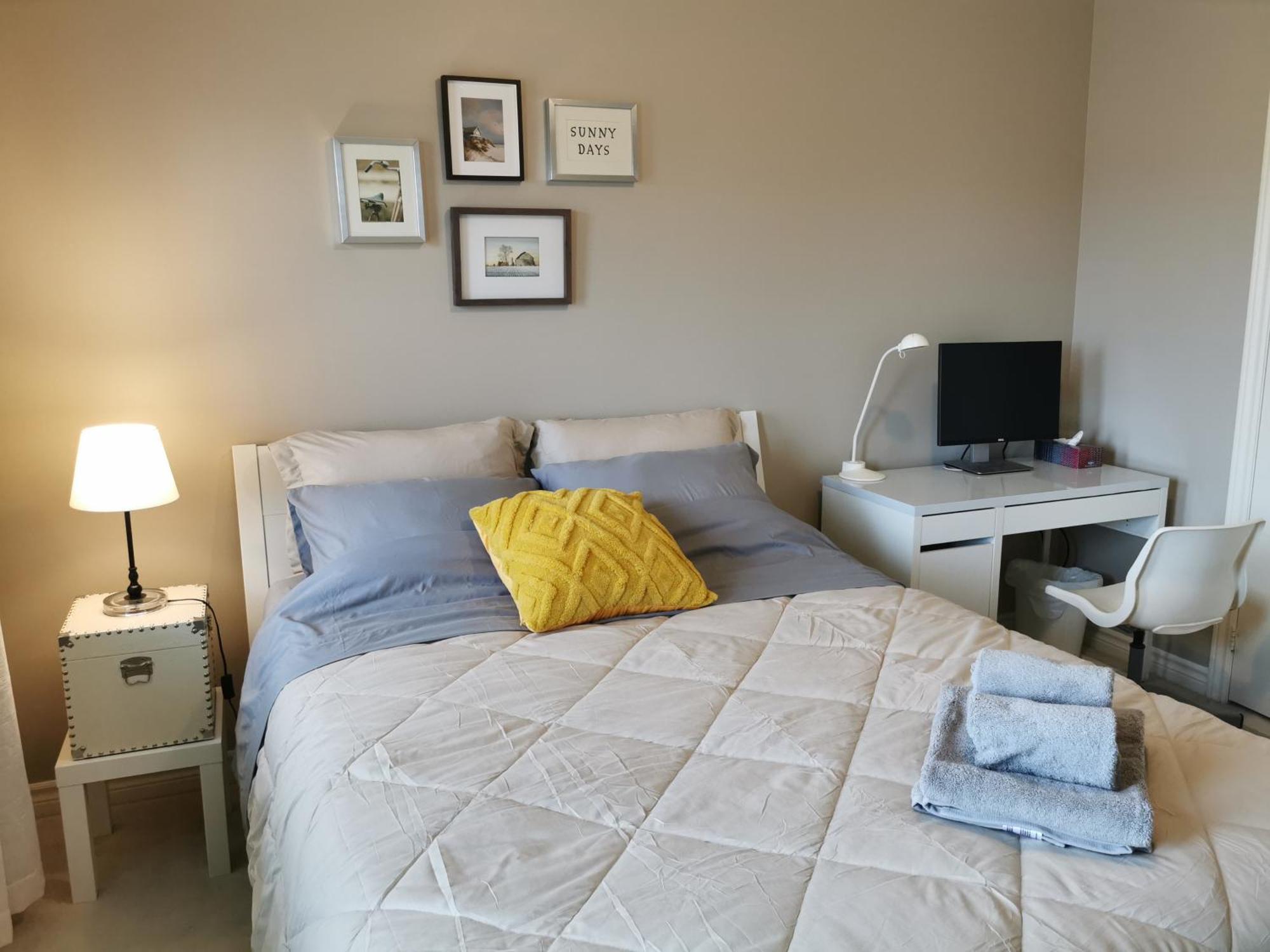 4 Bedroom 3 Washroom Charming Home In Markham With Warm Cozy Vibe Luaran gambar